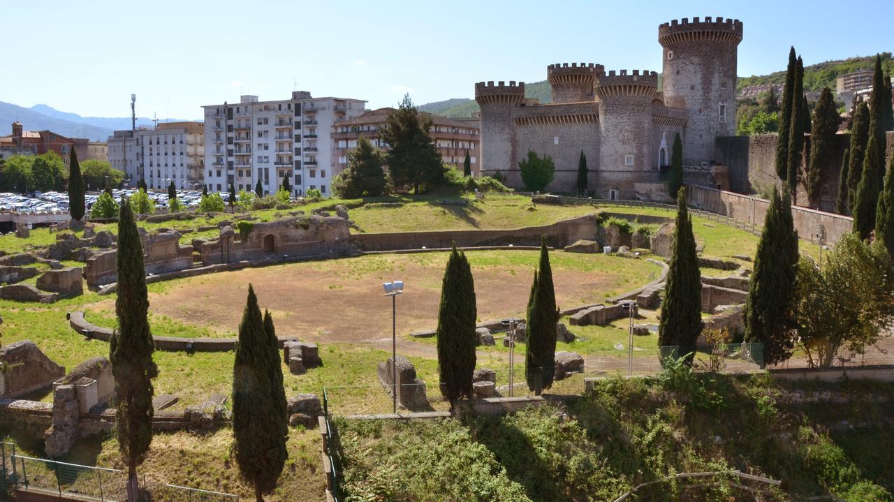 تيفولي B&B Il Castello المظهر الخارجي الصورة